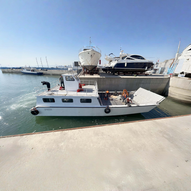 50ft Aluminum Landing Craft with Twin 250hp Diesel Outboards And Crane 
