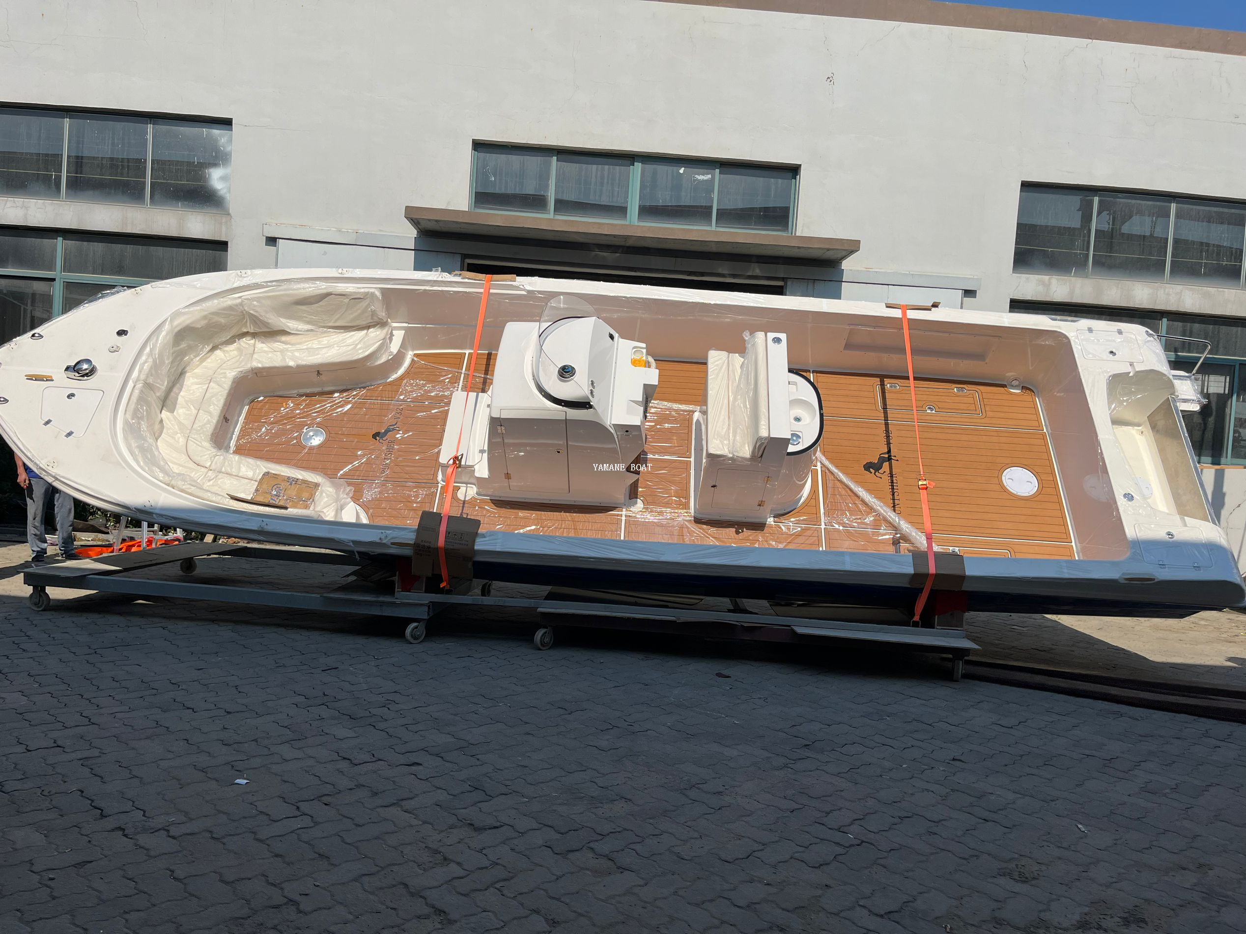 9m 30ft Fiberglass High Speed Yacht Sports Boat For Leisure