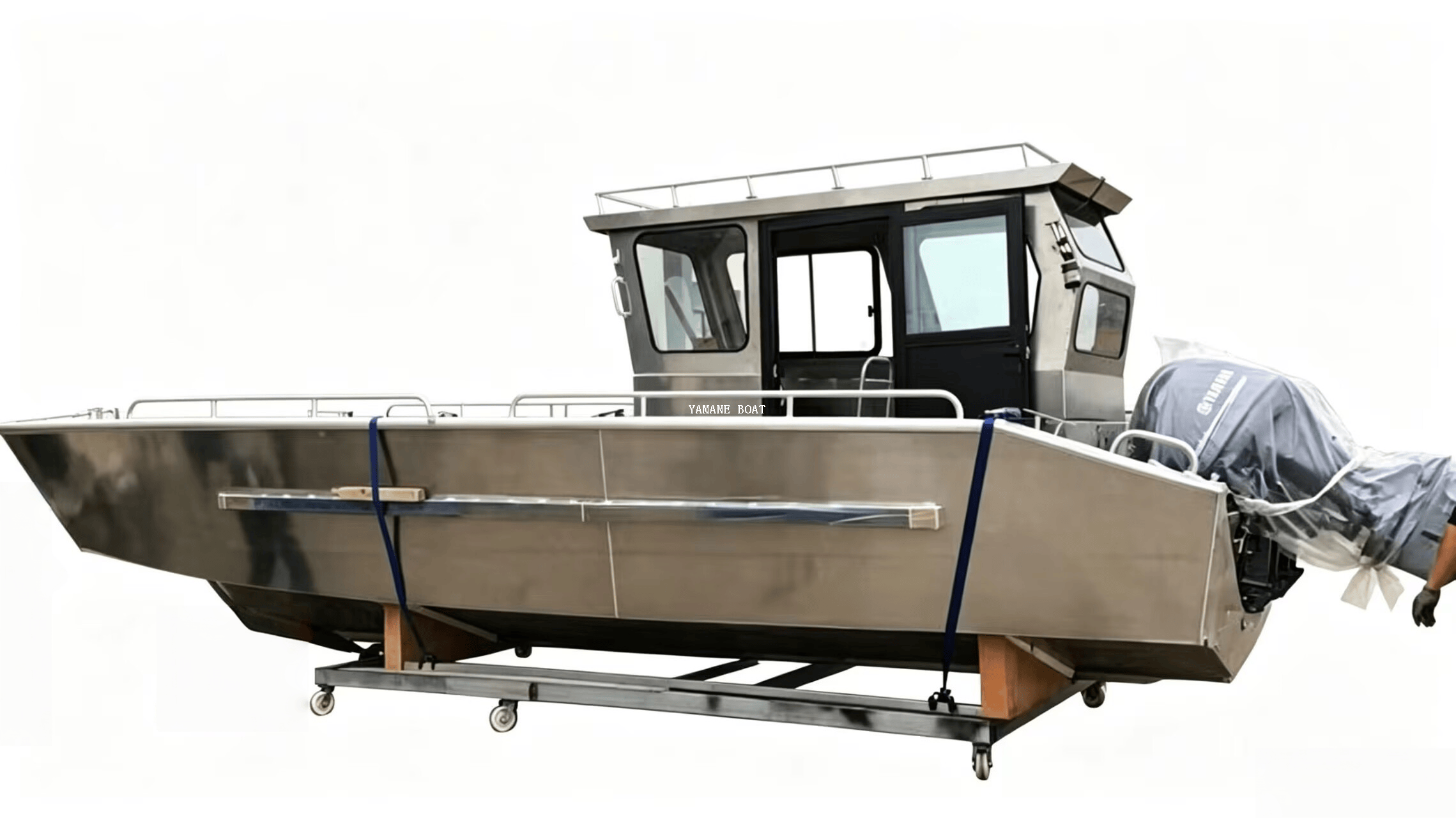 30ft Aluminium Landing Boat with Enclosed captain cabin 