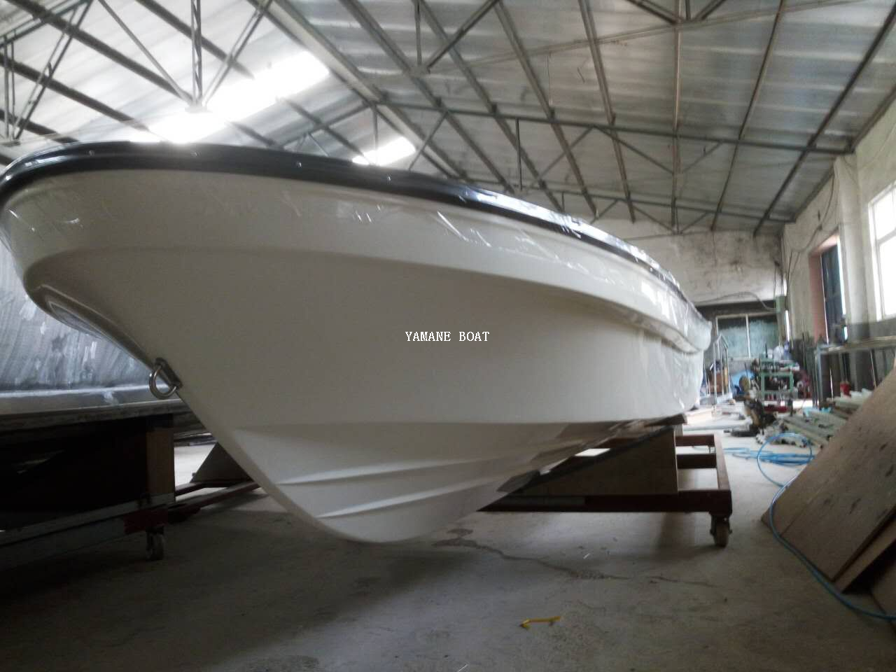 What are the advantages of a fishing boat made of fiberglass