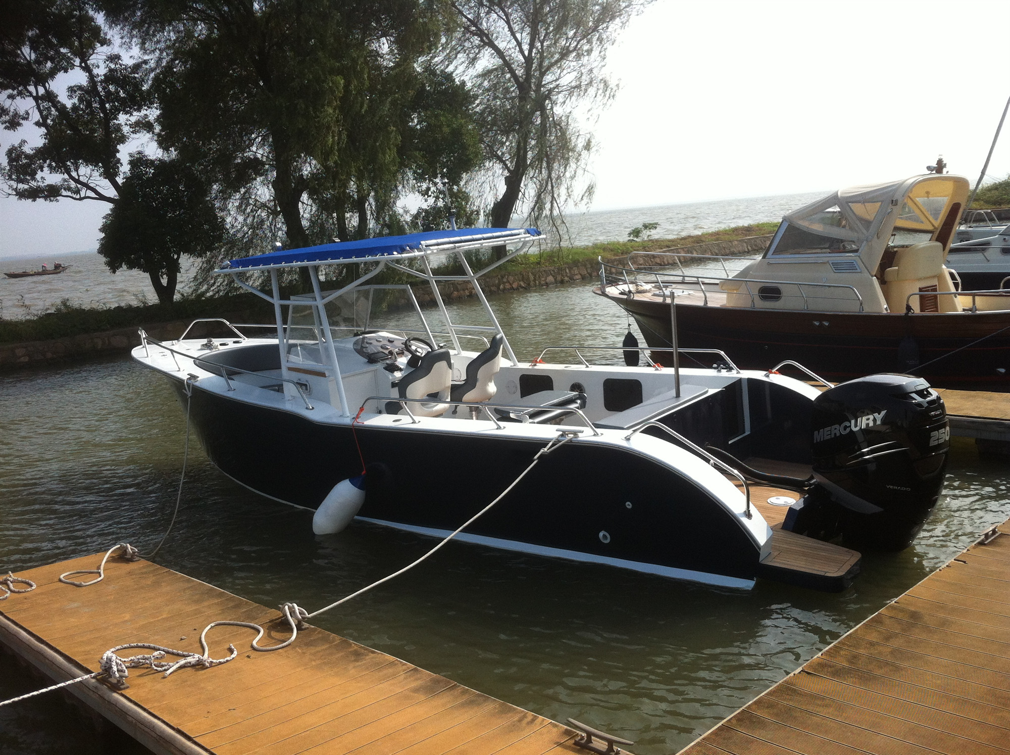 Quiet Paint Offshore Aluminum Boat