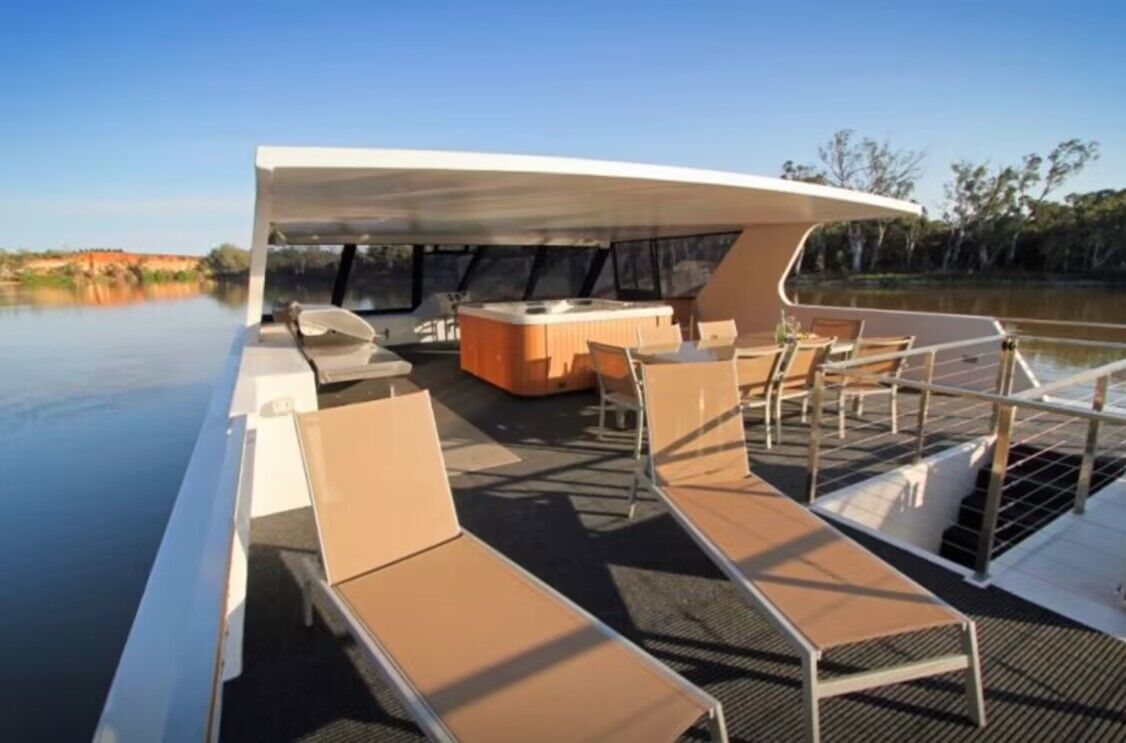 What Is The Difference Between A Pontoon And A Marina?