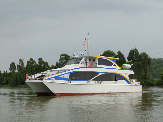 Deep Sea Luxury Catamaran Fishing Boat