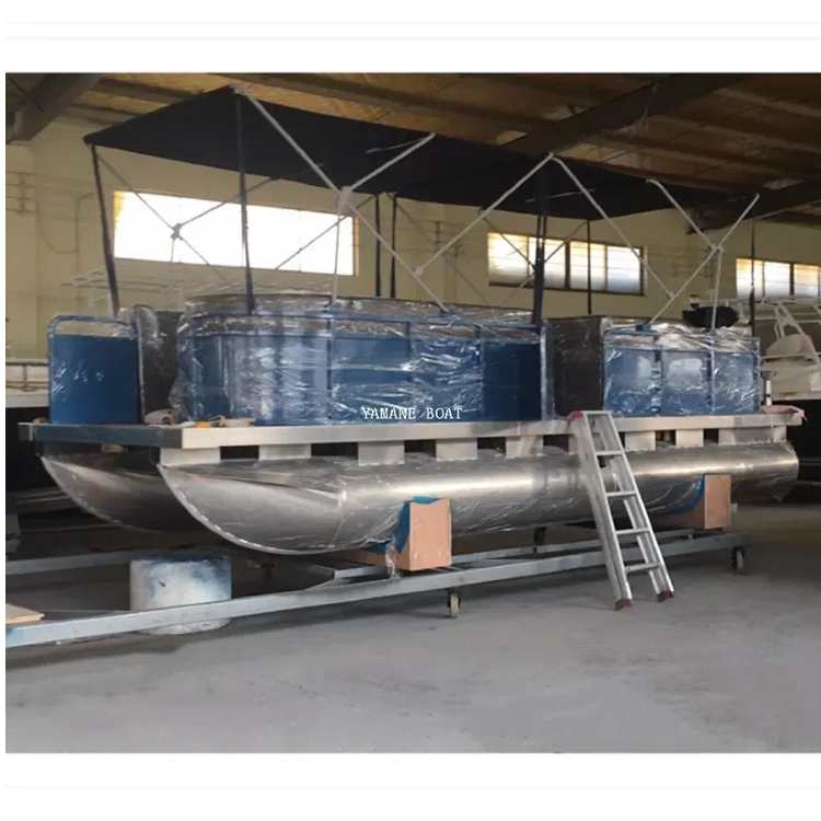 What Lasts Longer, Aluminum Or Fiberglass?