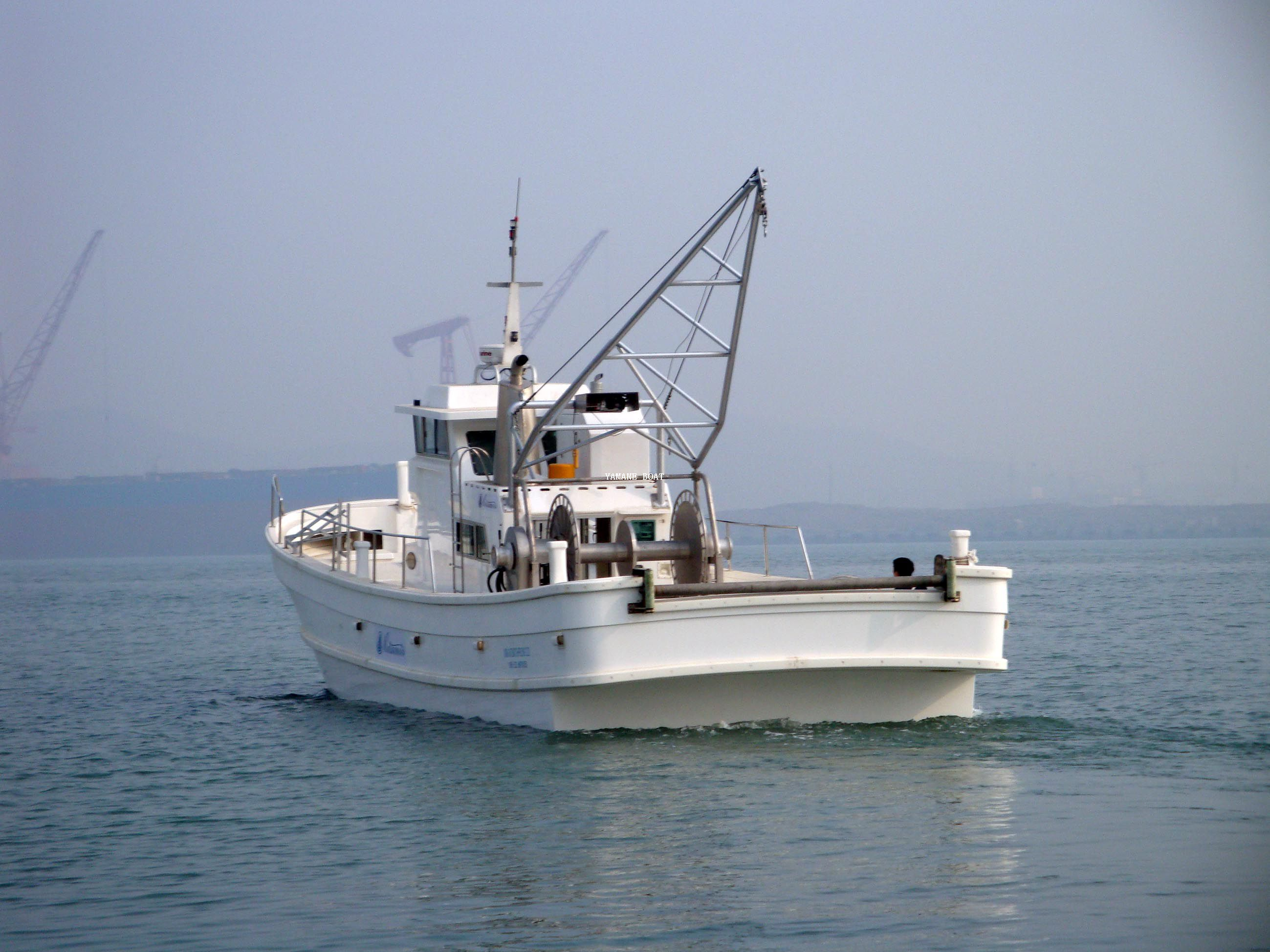 17.1m Professional Commercial Fiberglass Fishing Boat with Diesel Inboard And Propeller